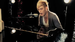 Colton Dixon - Jingle Bells
