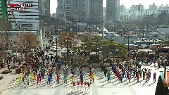 Crayon Pop - Bar Bar Bar