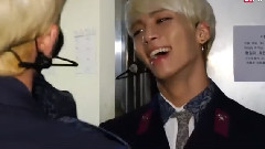 SHINee - Behind Simply K-Pop Once Again SHINee Cut