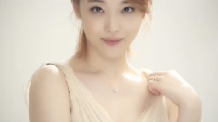 崔雪莉 - Lovcat Bijoux Sulli Cut