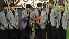 EXO,EXO-M,EXO-K - 获奖 & Growl