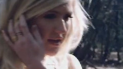 Ellie Goulding - Beating Heart