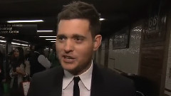 Naturally 7,Michael Buble - Who's Lovin' You