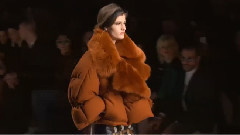 Fashion Show - Fendi Fall Winter 2015-2016