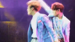 李泰民(SHINee),SHINee - Music Bank In Jakarta 泰民 Cut