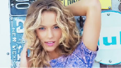 音乐短片 - 体育画报泳装2015年Hannah Ferguson