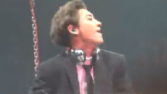 EXO - DJ灿烈