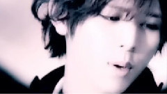 山田凉介 - 黑与白
