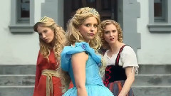 音乐短片 - 灰姑娘与贝拉的撕B大战:Princess Rap Battle!