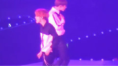 EXO - PLAY BOY