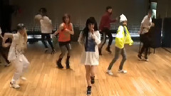 朴春(2NE1),2NE1 - Stronger