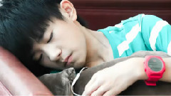 TFBOYS - 易烊千玺个人生写贩售宣传视频