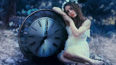 音乐短片 - Searching For The Past