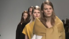 Fashion Show - Sportmax Fall Winter 2015-2016