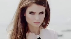 Sophie Ellis Bextor - Runaway Daydreamer
