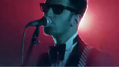 Chromeo - When The Night Falls