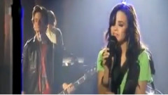 Demi Lovato - Don't Forget Walmart Soundcheck