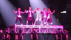 SM Town - EXO & SHINEE & f(x) 联合舞台