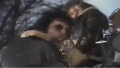 Queen - We Will Rock You