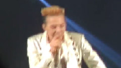 G-Dragon(BigBang) - Talk & Butterfly & Missing You - GD World Tour In OSAKA 饭拍版 13/04/27