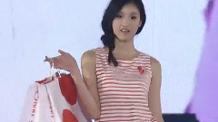 Rainbow - 舞台走秀采访 SBS K-POP Collection In Seoul 13/05/01