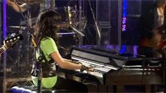 Demi Lovato - La La Land Walmart Soundcheck