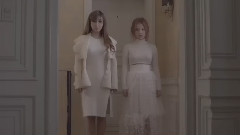 李夏怡,朴春(2NE1) - All I Want For Christmas Is You