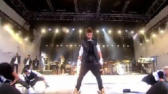 Justin Bieber - All Around The World