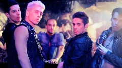 Glam - Troublemaker