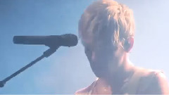 R5 - Loud