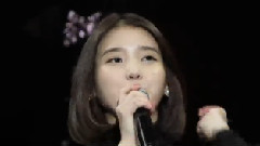 IU - 粉红色高跟鞋