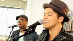 Bruno Mars - The Lazy Song
