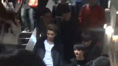 EXO,EXO-M,EXO-K - 台湾桃园机场接机 Part3