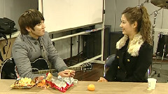 徐玄(少女时代),CNBLUE - MBC 我们结婚了 郑容和徐贤 EP01
