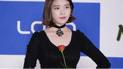 IU - Melon Music Awards 红地毯