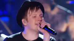 Fall Out Boy - My Songs Know What You Did In The Dark (Light Em Up)