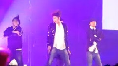 东方神起 - Honey Funny Bunny