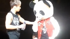 BigBang - Dancing Panda Seungri