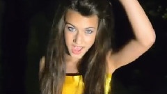Sabrina Vaz - Wide Awake