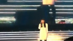 吴莫愁 - 美丽笨女人 & 一个人生活