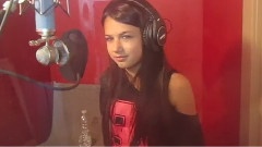 Sabrina Vaz - Jump