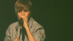 Justin Bieber - Love Me