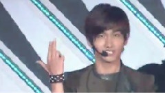 东方神起 - B.U.T