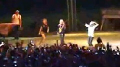 2NE1 - 中央大学校庆