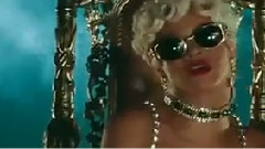 Rihanna - Rihanna新MV中化身金钱物质婊