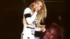 2NE1 - Go Away