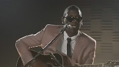 Labrinth - Earthquake