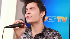 Sam Tsui - Shadow (Acoustic Performance)
