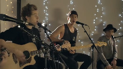 5 Seconds of Summer - She Looks So Perfect