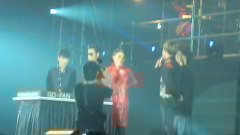 G-Dragon(BigBang),BigBang - Talk